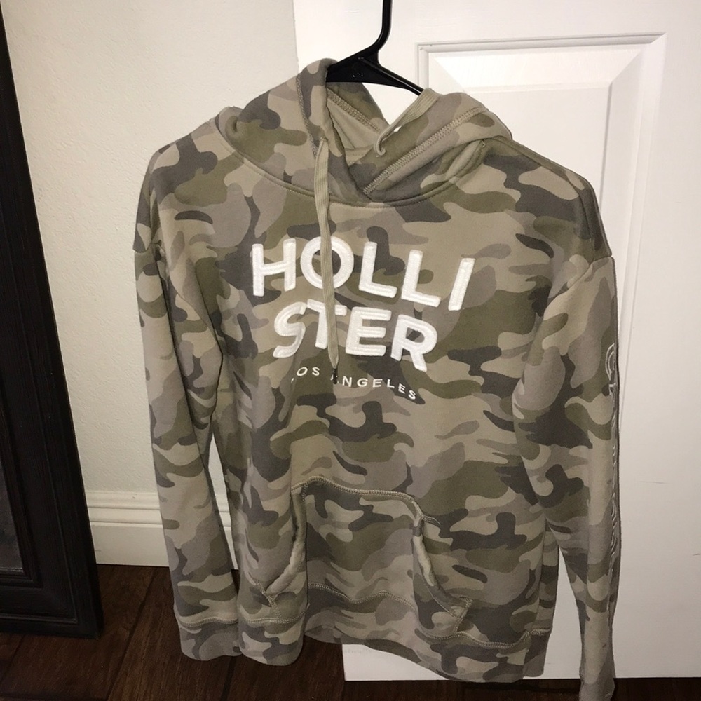 hollister camp hoodie